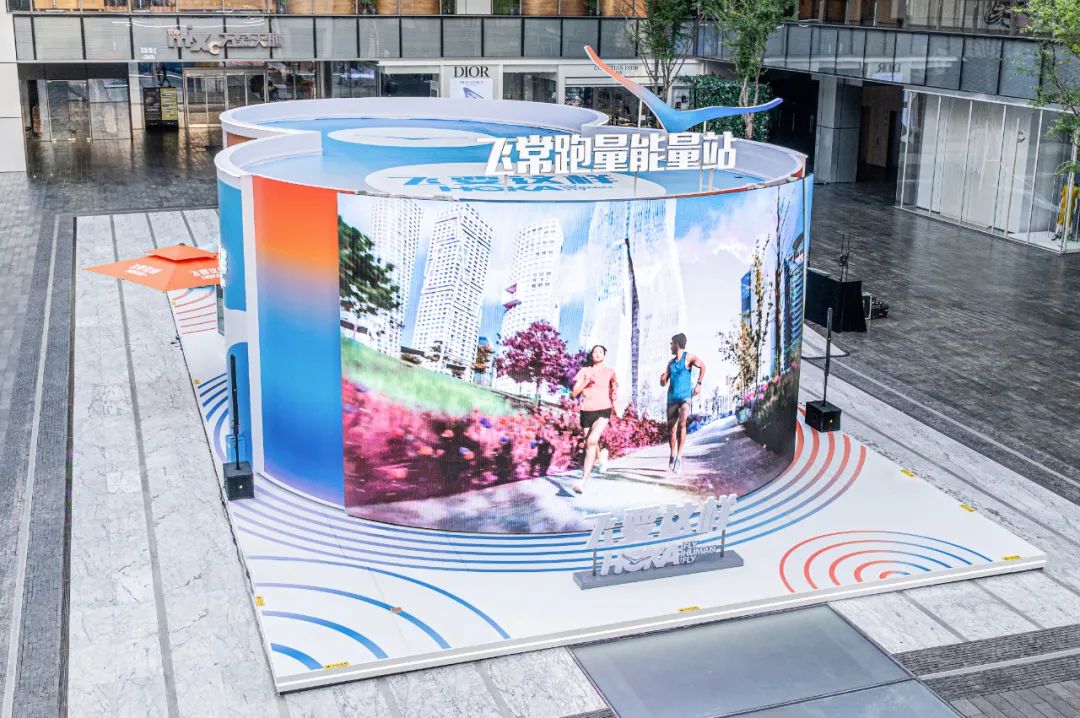 同样是快闪店，看燕京啤酒、PUMA、唐老鸭5大品牌如何玩出新高度