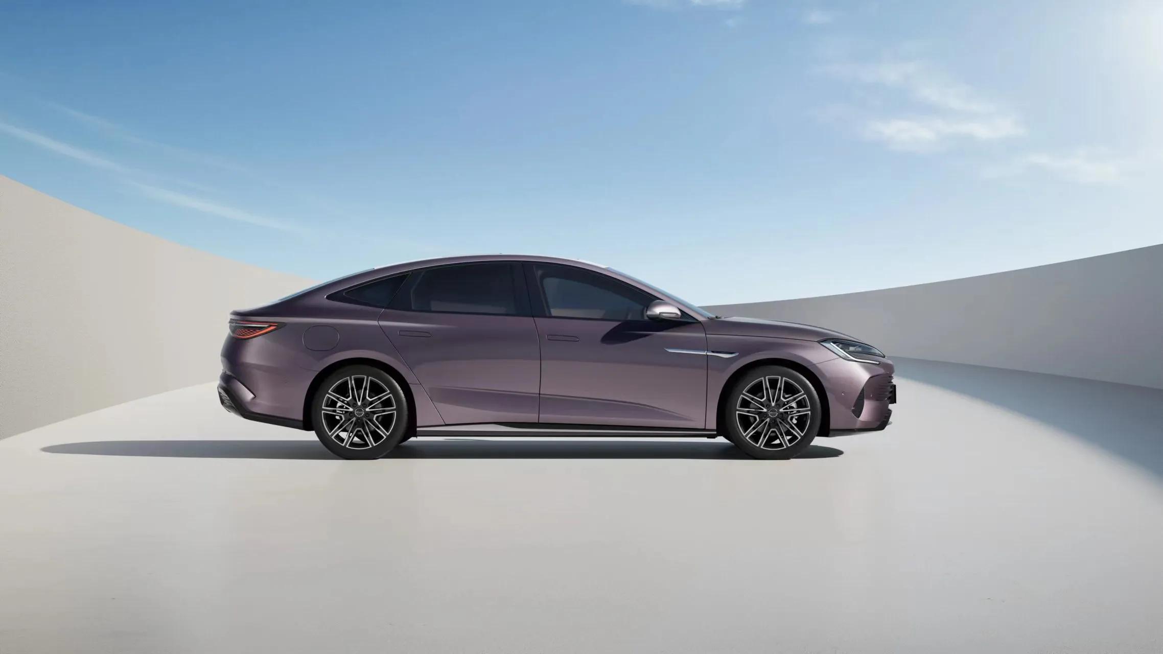 比亚迪海洋护卫舰07纯电落地价,比亚迪驱逐舰07实车被曝