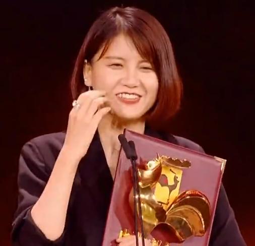 吴京黄渤成龙颁奖晚会,黄渤沈腾忘词完整版