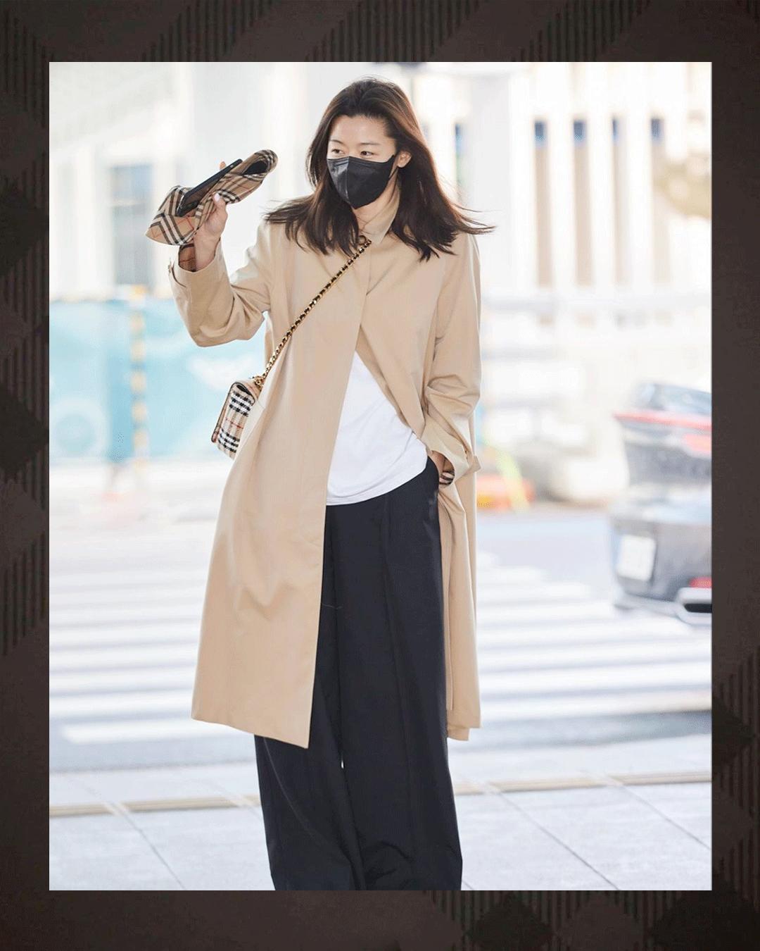 千颂伊现在多少岁了,38岁千颂伊近况