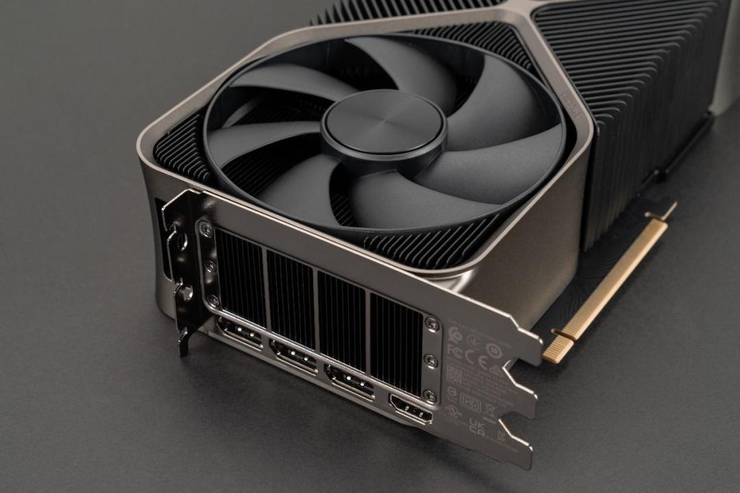 性能炸裂增长，神经网络渲染新纪元！​NVIDIAGeForceRTX4090FE首发测评