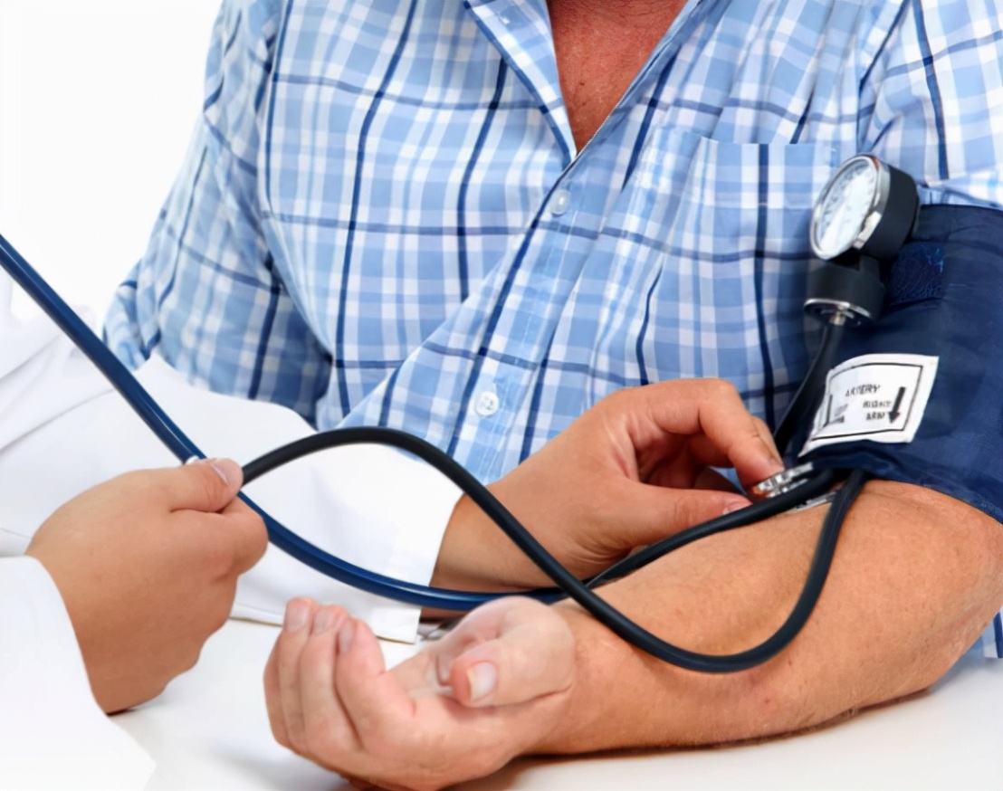 男性吃奥美沙坦酯的好处,奥美沙坦氢氯噻嗪对男性有影响吗