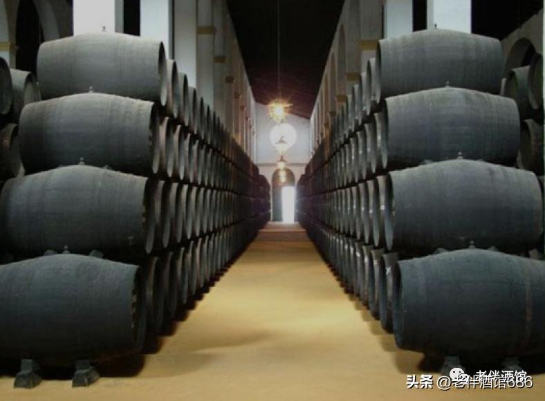 威士忌酒的颜色是如何形成的,威士忌颜色深浅的意思