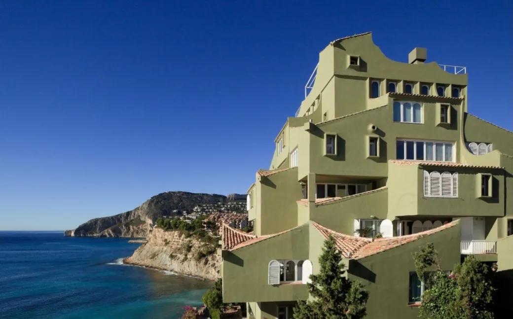 西班牙鬼才建筑师的梦幻世界,西班牙鬼才