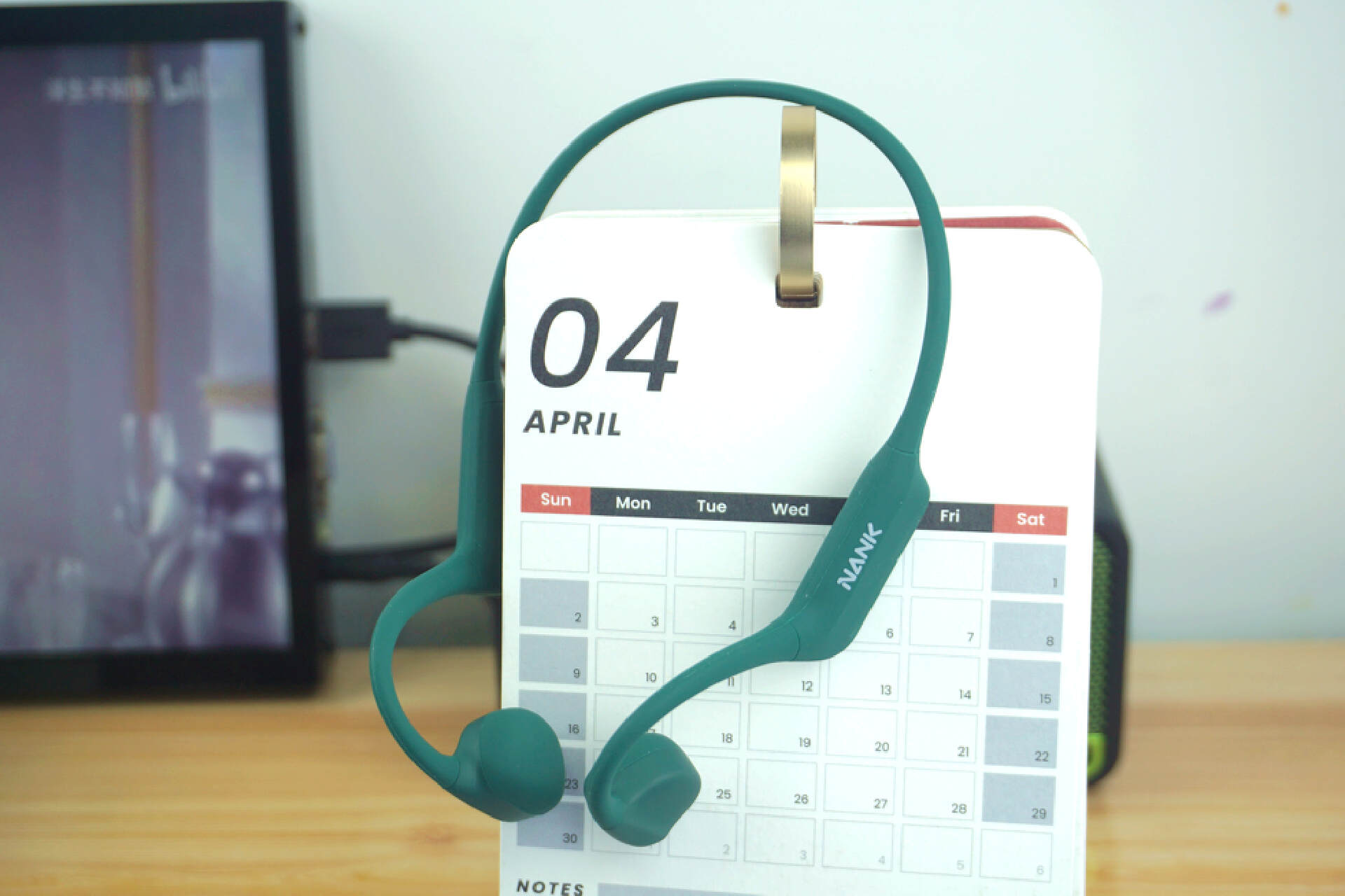 几十块钱的骨传导耳机是智商税吗,300元骨传导的耳机性能