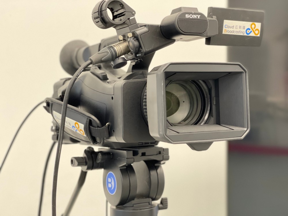 「走进冬奥」直播洲际杯女子个人标准台马上开始