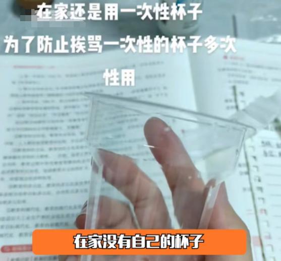 卧室变储藏室大学生,小房间变杂物间