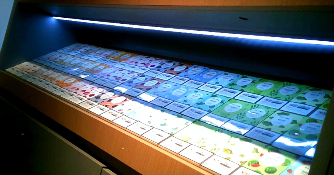 16岁高中生：我花400元在网店买到*子烟电**