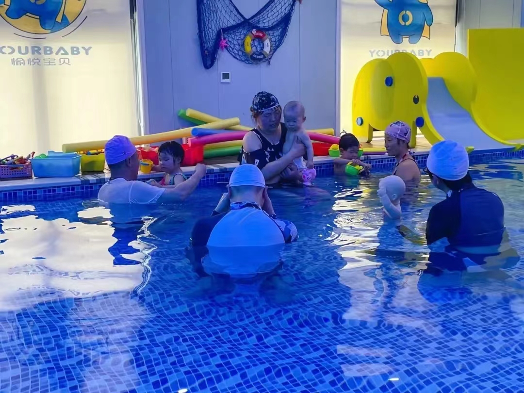 月儿湾婴儿游泳馆加盟费,婴儿游泳馆加盟不用加盟费