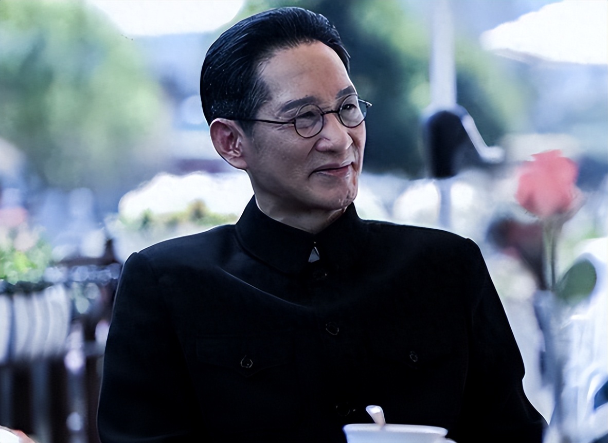 好家伙，气质软绵绵能演周总理？历史大剧《大道薪火》选角真失败