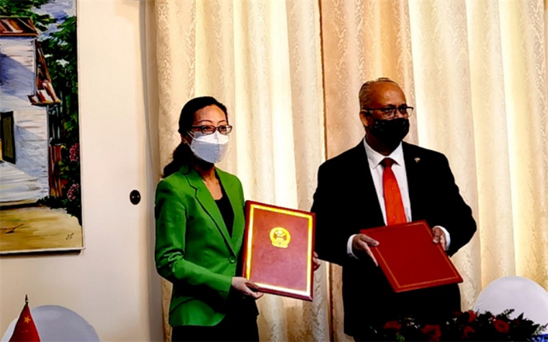 苏里南与荷兰的分手费,苏里南如今状况