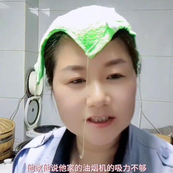 壁挂式液晶平板油烟机清洗教程,清洗集成灶油烟机全过程视频