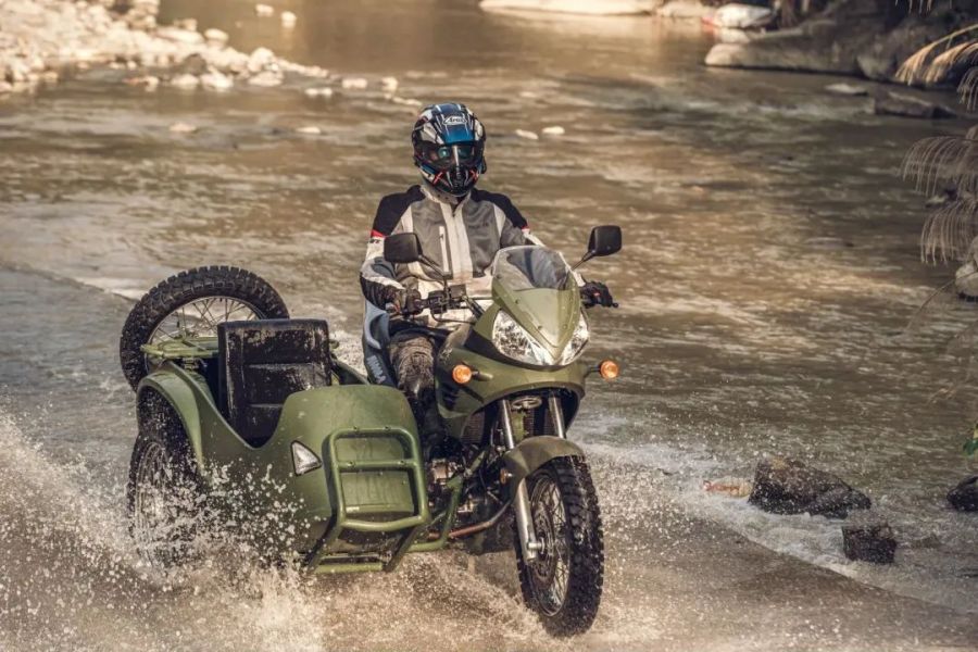 嘉陵600侉子骑行,嘉陵600侉子油冷发动机