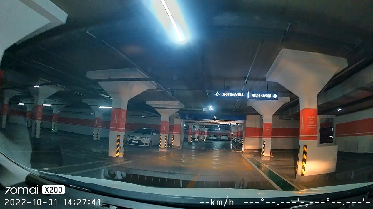 70迈x200云台行车记录仪安装视频,70迈行车记录仪x200功能介绍