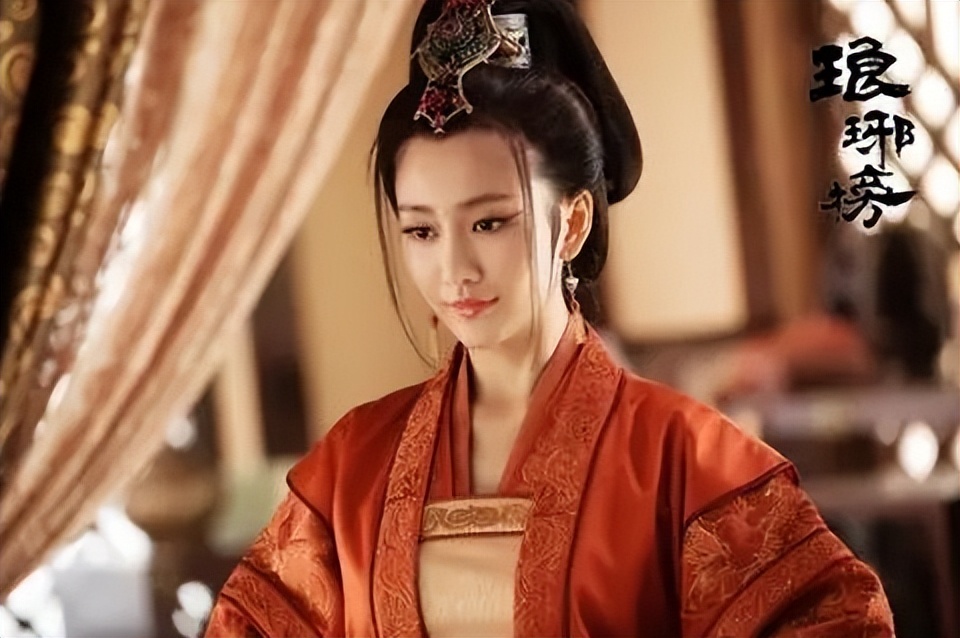 王鸥足球宝贝,王鸥综艺节目被调侃