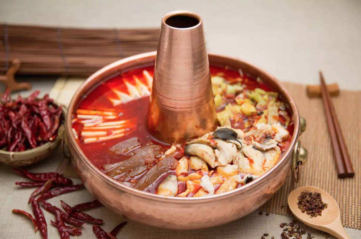 央视多次曝光夺命铁锅,遭多次曝光的毒铁锅