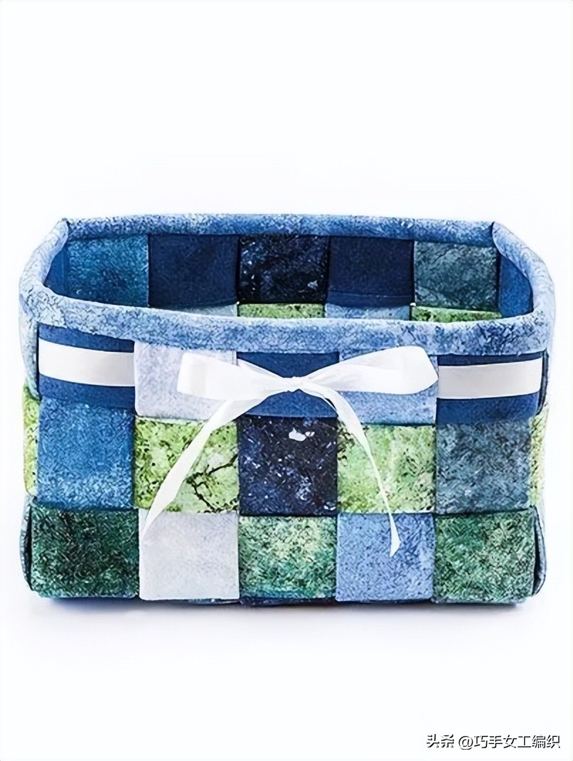 牛仔裤收纳神器改造,旧牛仔裤布条再利用的妙招