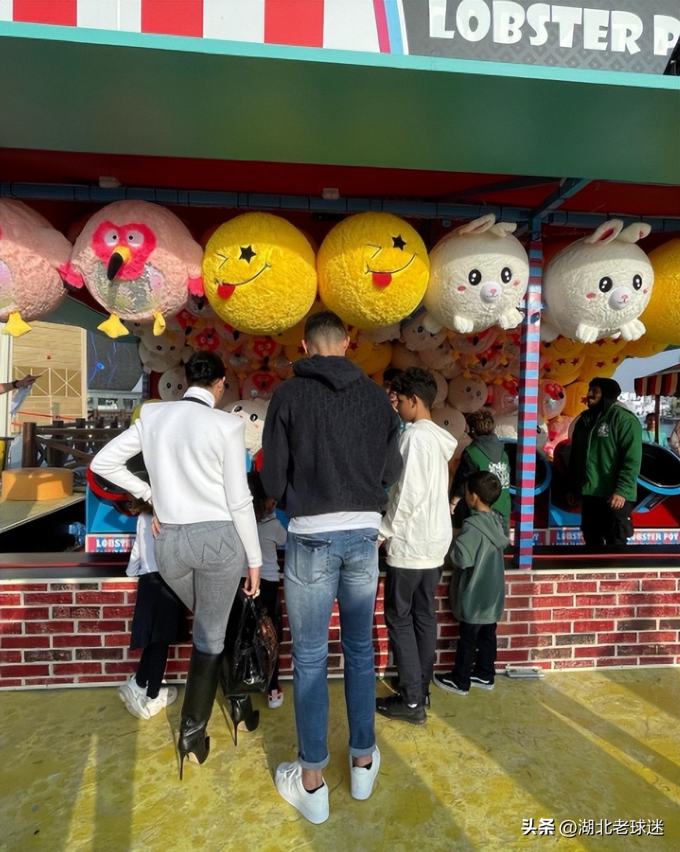 c罗与乔妹图片,c罗为什么会喜欢乔妹