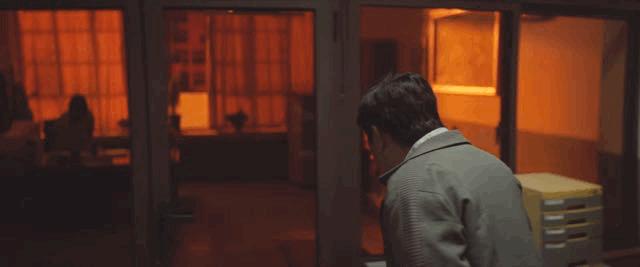 漫长的季节-黄丽茹真的是一个天生放荡的女人吗？