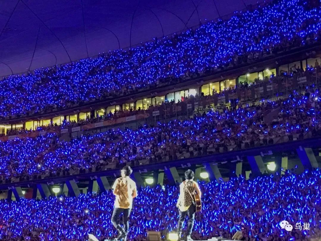 五月天演唱会105视角,明显看五月天演唱会