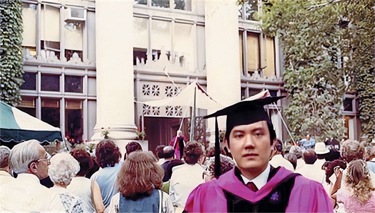 马英九：出生在香港，生活在台湾，祖籍湖南，和毛主席是同乡