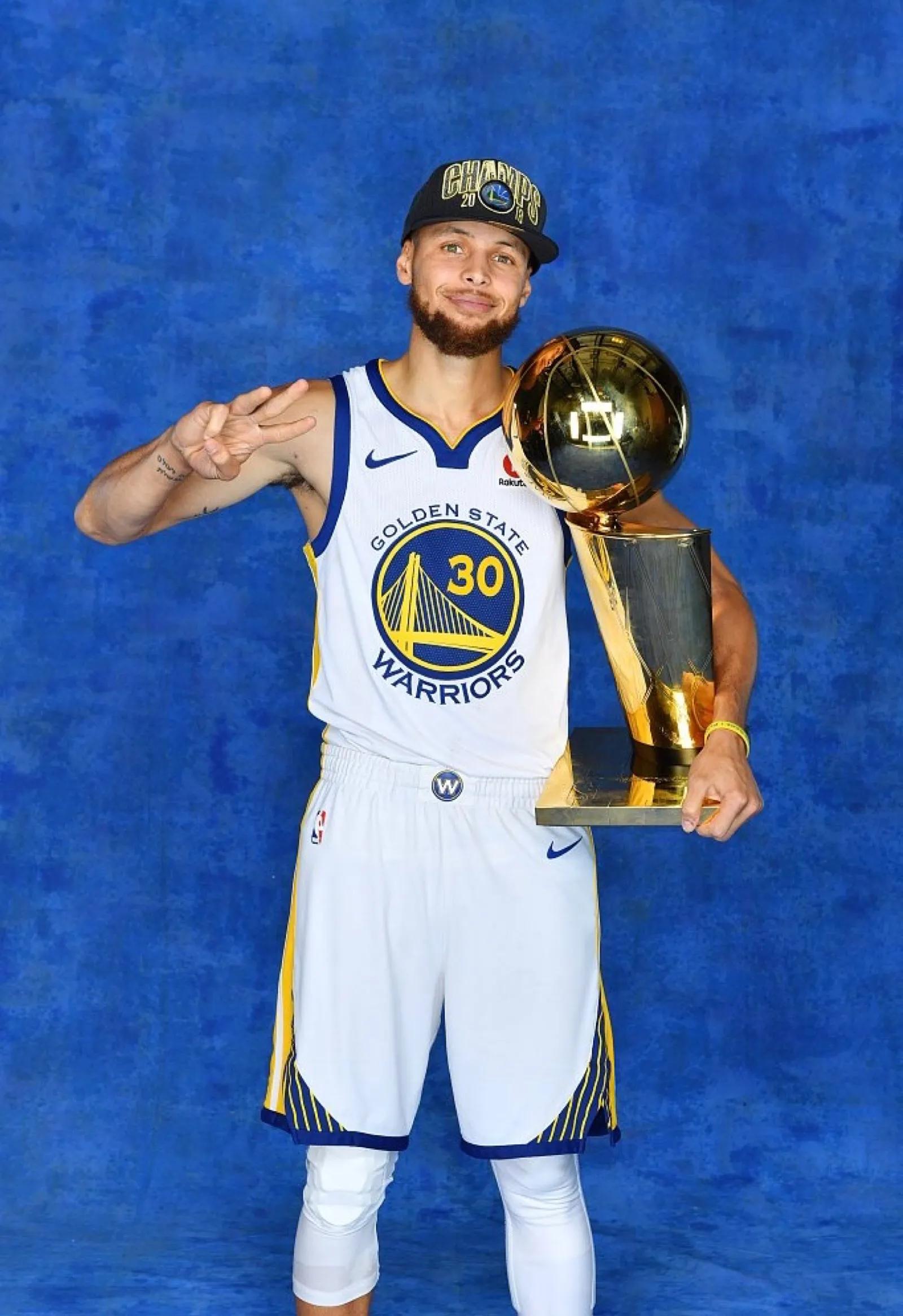 nba球星上脚的国产球鞋有哪些,nba各大球星签名鞋排名