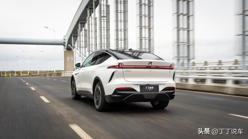 飞凡r7预约试驾,试驾飞凡r7音响