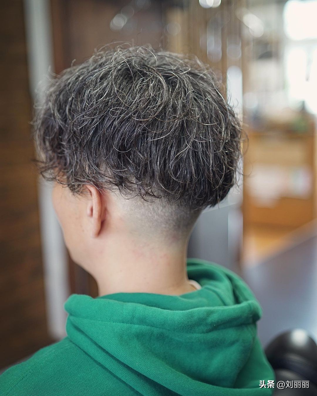 这10款男发简单干净又显气质,精选流行男发20款