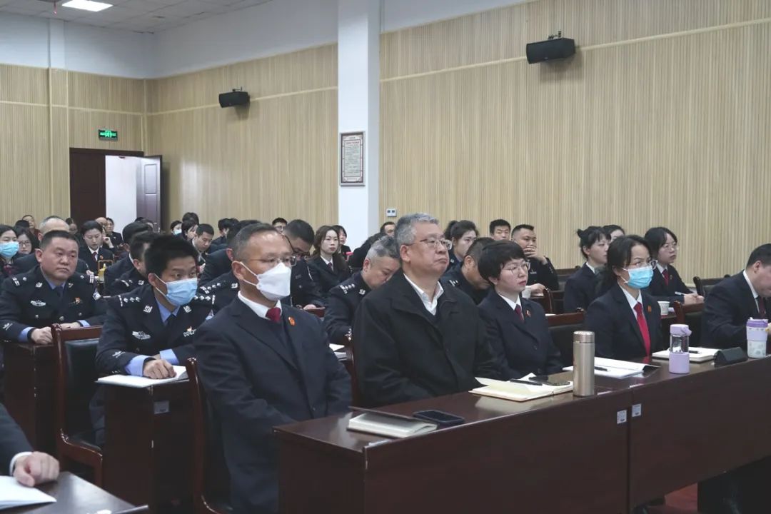 如何构建刑侦大格局,构建大监督格局存在的问题