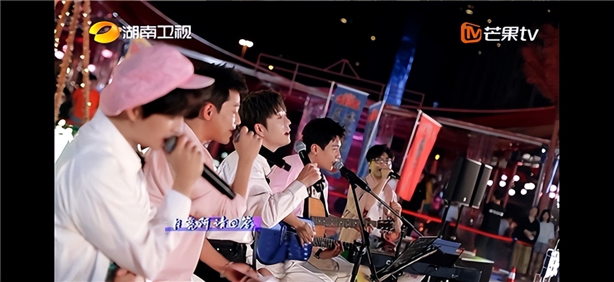 综艺快乐再出发最新,综艺节目里用的同款民谣吉他