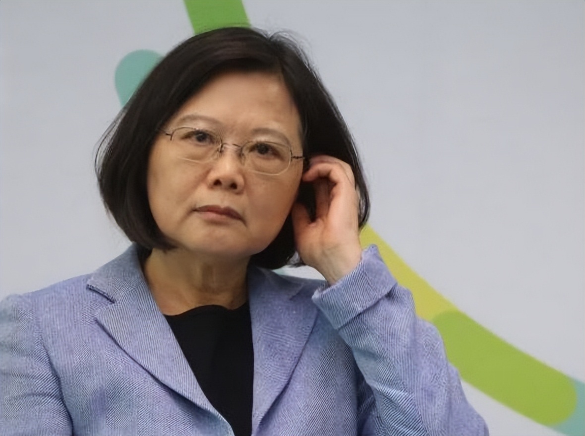 7月9日消息：国际上传来4个新消息:中方宣布对日本“全面禁令”！