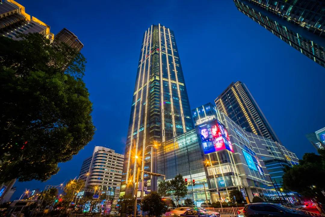 创意与潮流共振，苏宁广场引领锡次元