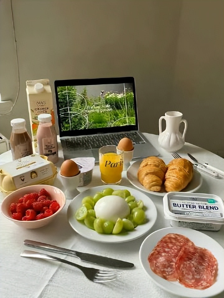 句句诛心的高级情绪文案,唤醒执迷不悟人的文案