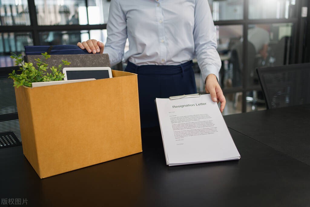 销售离职把客户带走怎么办,业务员离职带走客户怎么被发现