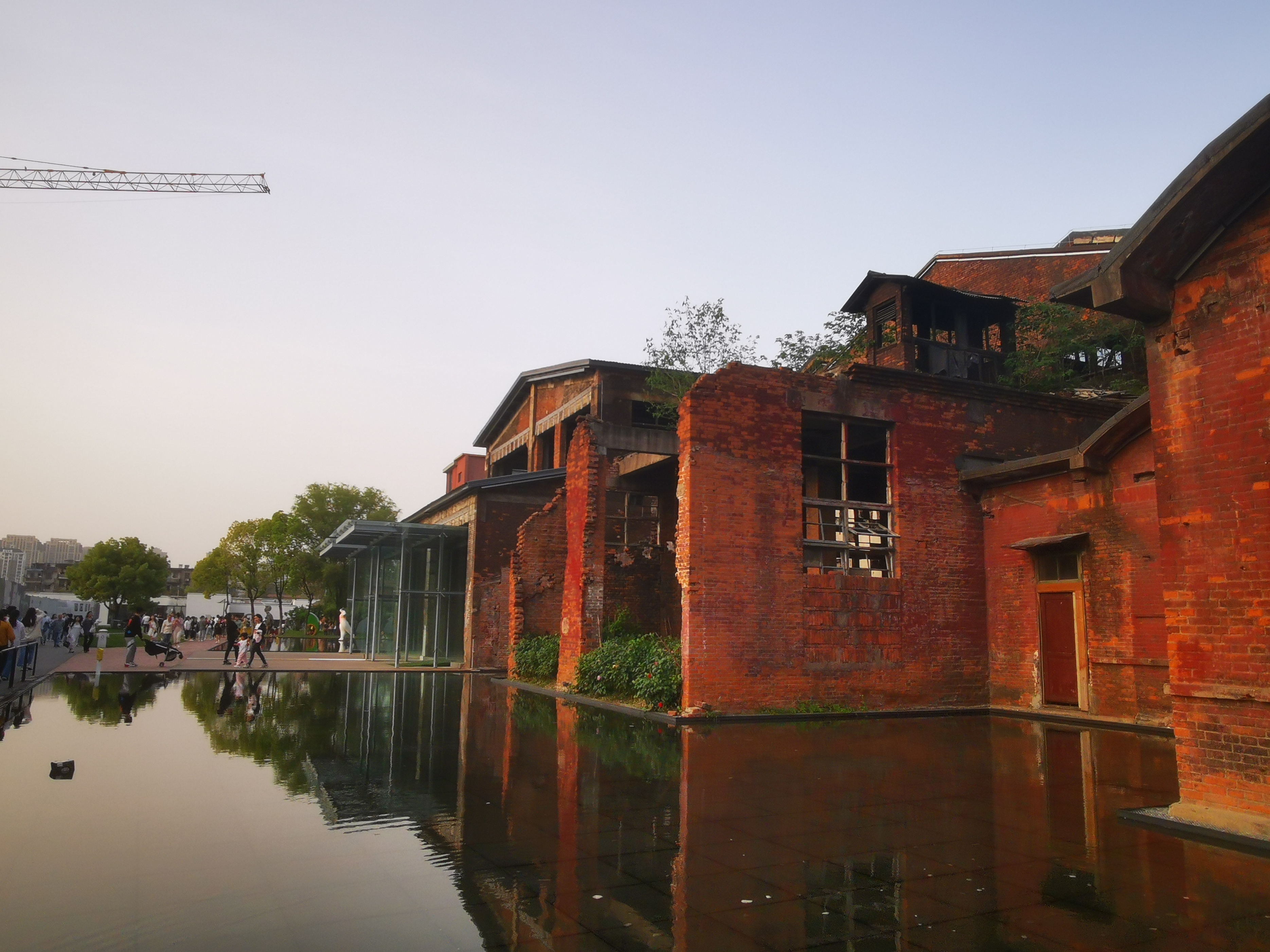 监狱好还是精神医院好,监狱好还是教师好