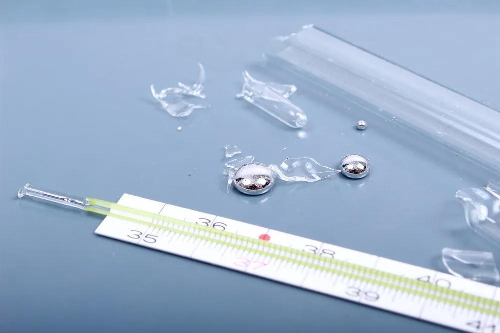 水银温度计打碎了被孩子误食,孩子误食温度计水银会有什么后果