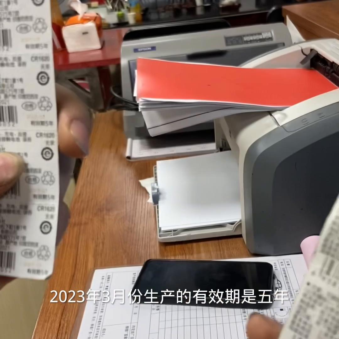 汽车遥控正负极怎么辨别,遥控车真假图片大全