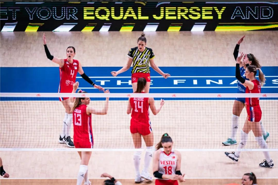 世界女排联赛积分榜土耳其站,土耳其女排塞尔维亚女排完整版