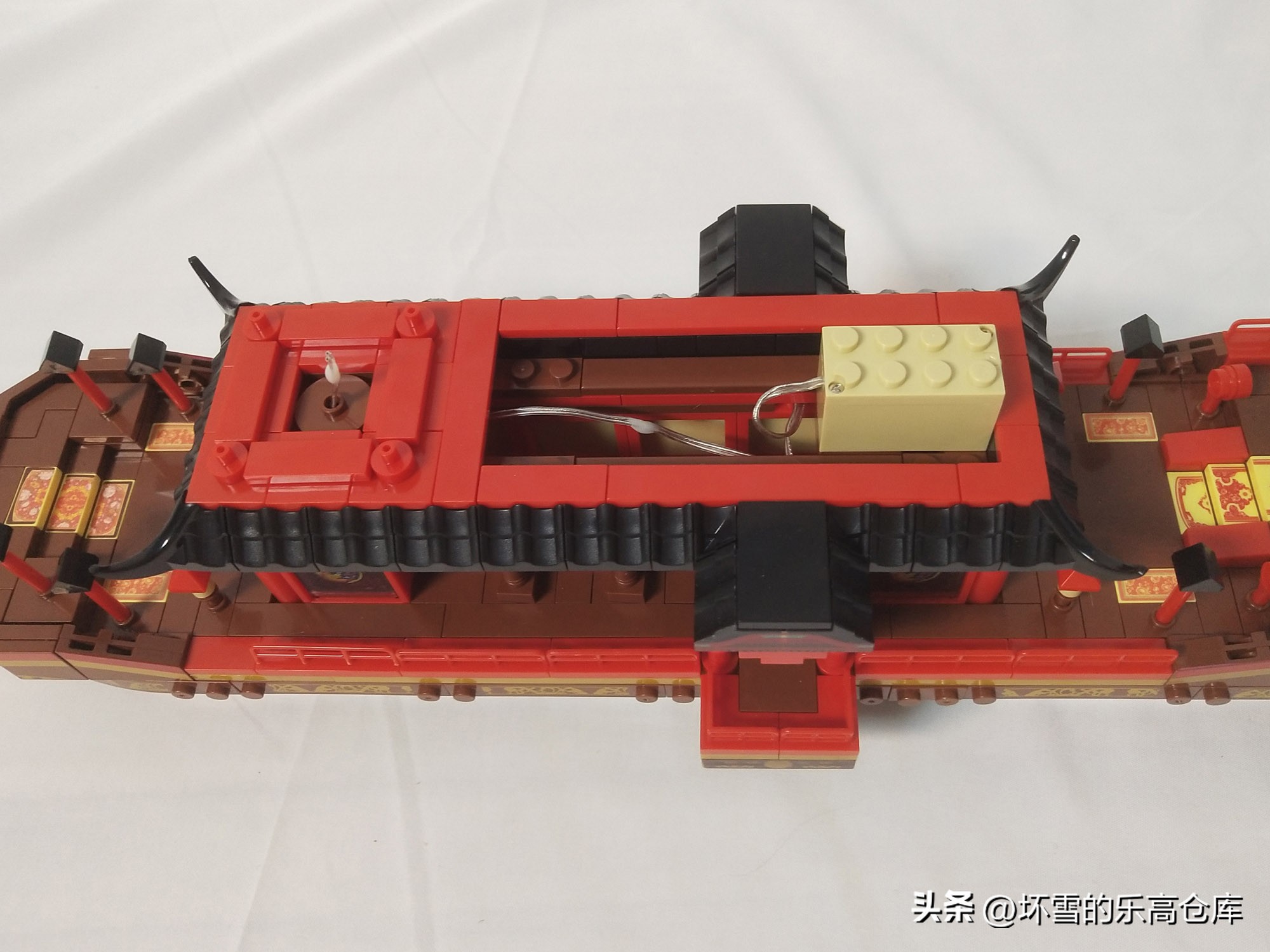 拼搭森宝积木,森宝积木故宫角楼拼搭过程