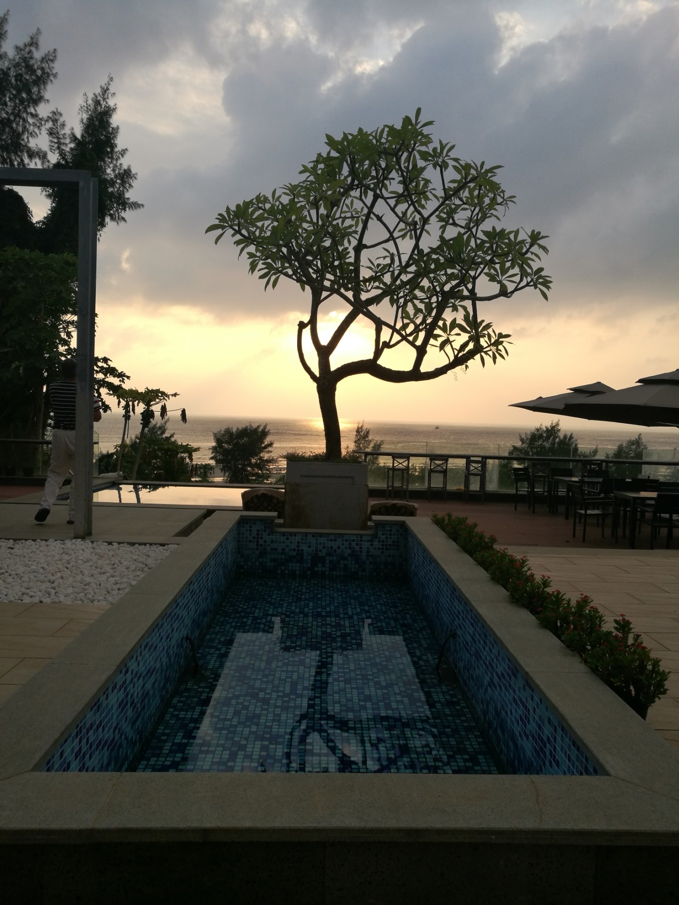 南宁北海涠洲岛六日游攻略,南宁涠洲岛德天瀑布五日游攻略