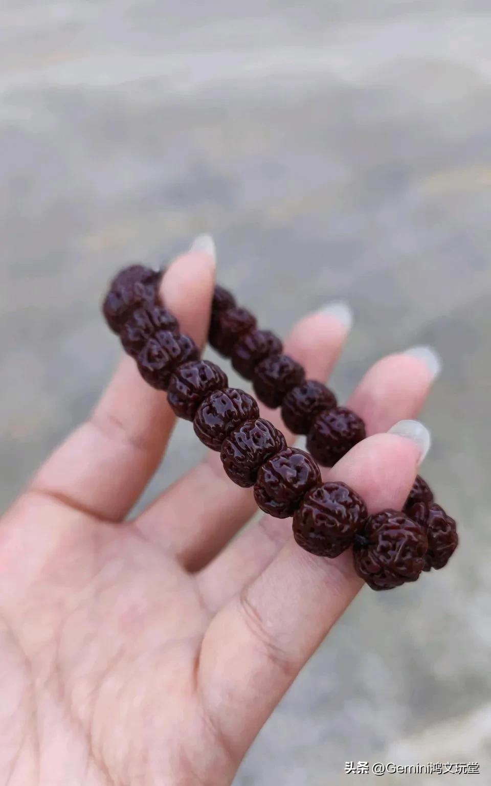 文玩盘黑了怎么办,文玩核桃盘黑了怎么补救