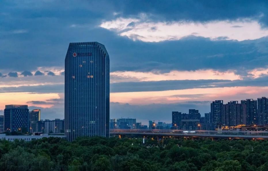 湖北十大最美大学,全国最美十大高校高清图片