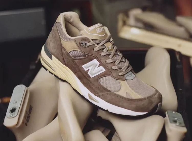 新百伦和nb为什么鞋子那么像,nb和新百伦哪个鞋子好