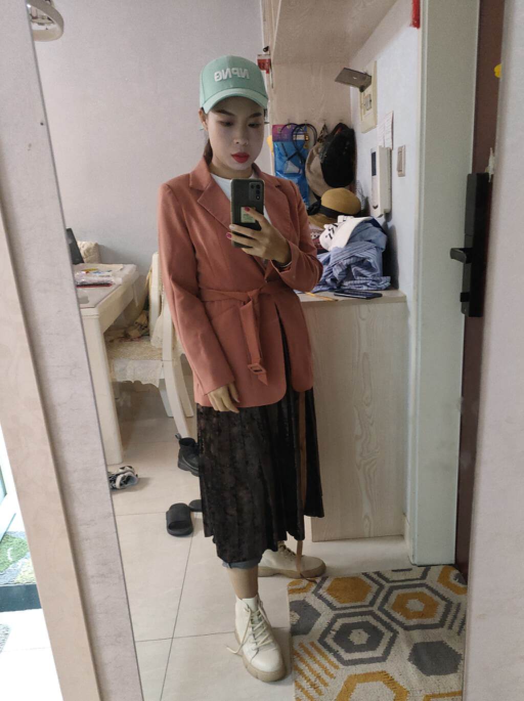 这个风格真的爱了，穿上它青春又活力，可办公可休闲