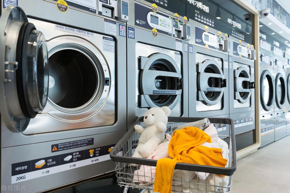 滚筒洗衣机如何区别直驱,滚筒洗衣机与立式洗衣机的优缺点