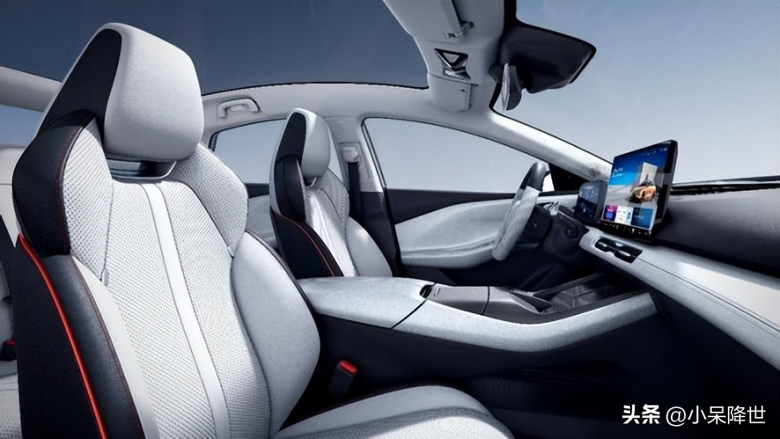 2024款合创a06plus车展实拍,合创a06最新改款的缺点