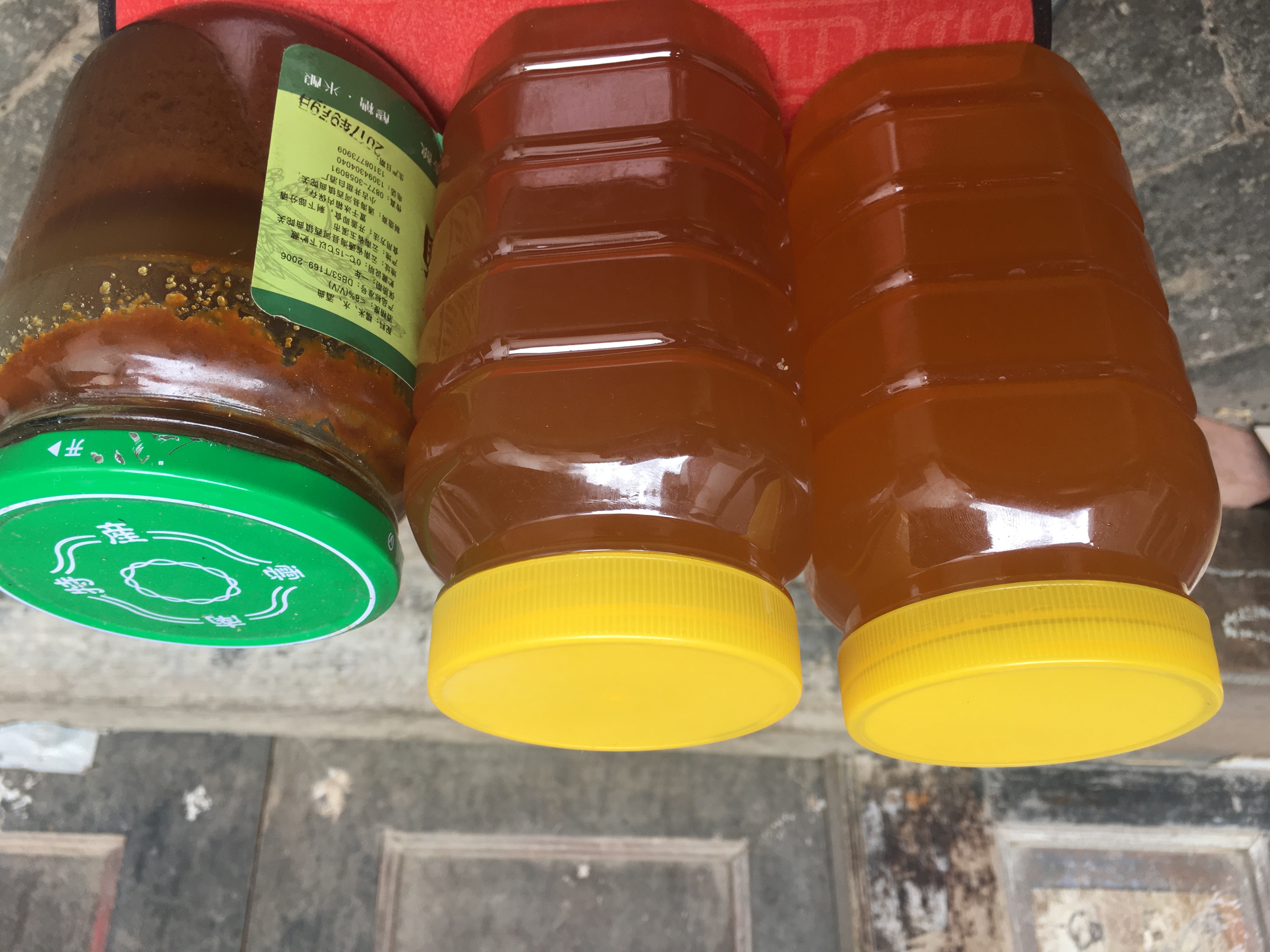 纯天然蜂蜜0添加真假辨别方法,蜂蜜真假辨别一个冷知识