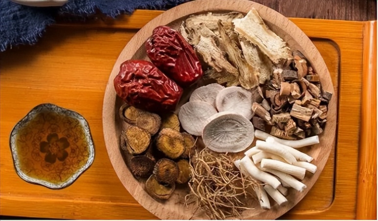 85岁关节疼痛针灸治疗有用吗,手关节处疼痛针灸