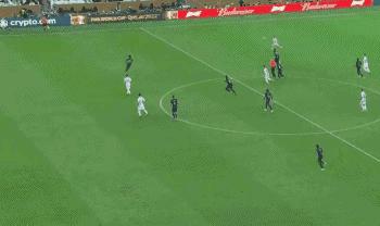 梅西世界杯进球和马拉多纳谁多,2006年梅西世界杯第一粒进球