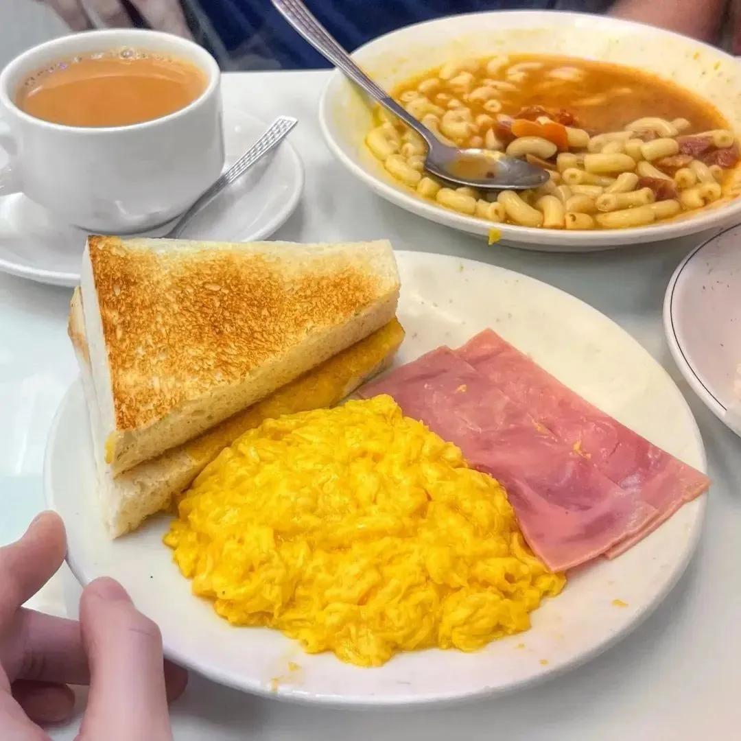 来香港必去吃美食铜锣湾,来香港必吃美食旺角